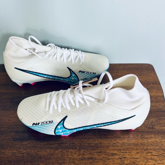 Nike Air Zoom Cleats - White with Blue and Pink - Picture 4 of 7